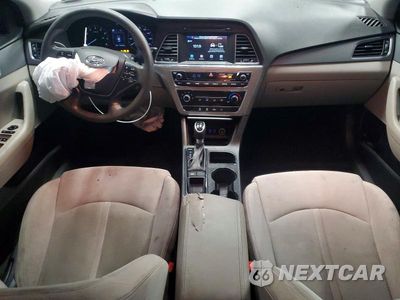 Zdjęcie 8 z 13 samochodu: 2017 HYUNDAI SONATA SE VIN:5NPE24AF4HH544977 - miniatura
