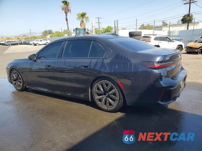 Drugie zdjęcie samochodu z przodu: 2025 BMW I7 XDRIVE60 VIN:WBY53EJ08SCT50453 - miniatura