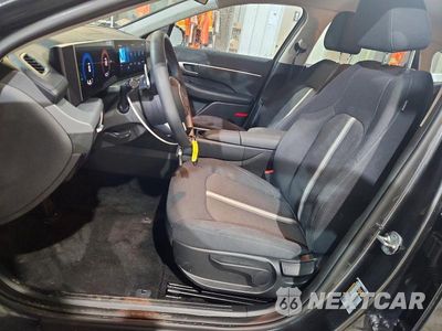 Zdjęcie 7 z 12 samochodu: 2026 HYUNDAI SONATA HYBRID BLUE VIN:KMHL24JJ9TA172821 - miniatura