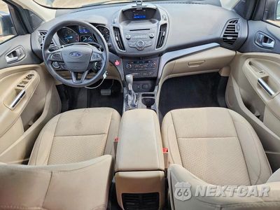 Zdjęcie 8 z 13 samochodu: 2017 FORD ESCAPE SE VIN:1FMCU9G93HUD45629 - miniatura