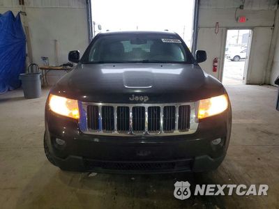 Piąte zdjęcie samochodu w środku: 2011 JEEP GRAND CHEROKEE LAREDO VIN:1J4RR4GT5BC627499 - miniatura