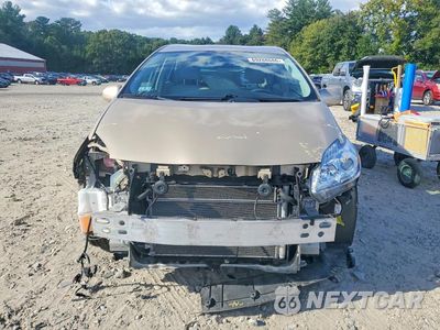 Piąte zdjęcie samochodu w środku: 2010 TOYOTA PRIUS IV VIN:JTDKN3DUXA0116509 - miniatura