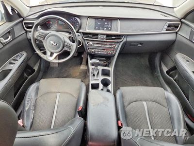 Zdjęcie 8 z 12 samochodu: 2018 KIA OPTIMA S VIN:5XXGT4L31JG242525 - miniatura