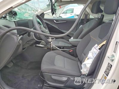 Zdjęcie 7 z 13 samochodu: 2026 KIA NIRO LX VIN:KNDCP3LE6T5367333 - miniatura
