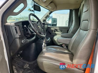 Zdjęcie 7 z 12 samochodu: 2021 CHEVROLET EXPRESS BOX TRUCK VIN:1HA3GTC7XMN011238 - miniatura