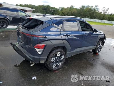 Trzecie zdjęcie samochodu z tyłu: 2025 HYUNDAI KONA SEL VIN:KM8HBCAB9SU294357 - miniatura