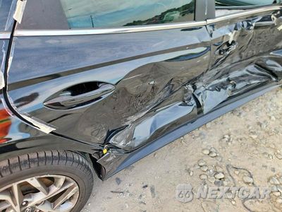 Zdjęcie 10 z 12 samochodu: 2020 HYUNDAI SONATA SEL VIN:5NPEL4JA1LH054894 - miniatura