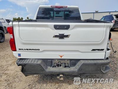 Zdjęcie 6 z 12 samochodu: 2025 CHEVROLET SILVERADO K1500 ZR2 VIN:3GCUKHEL0SG170404 - miniatura