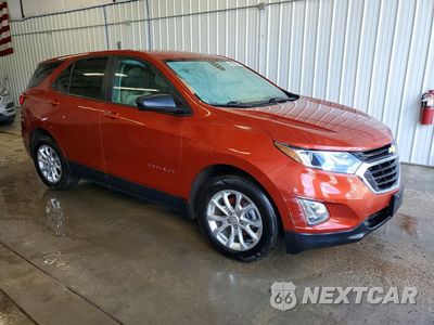 Czwarte zdjęcie samochodu z boku: 2020 CHEVROLET EQUINOX LS VIN:2GNAXHEV1L6200794 - miniatura