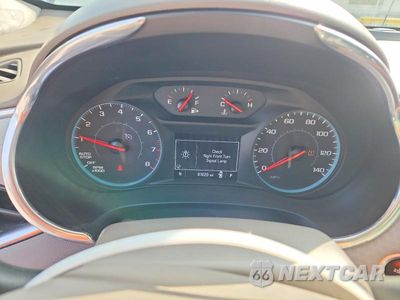 Zdjęcie 9 z 13 samochodu: 2019 CHEVROLET MALIBU LT VIN:1G1ZD5ST9KF187800 - miniatura