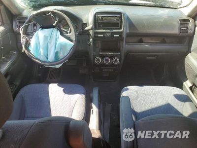 Zdjęcie 8 z 13 samochodu: 2006 HONDA CR-V LX VIN:SHSRD78536U433416 - miniatura