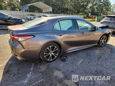 Trzecie zdjęcie samochodu z tyłu: 2018 TOYOTA CAMRY SE VIN:4T1B11HKXJU617056 - miniatura