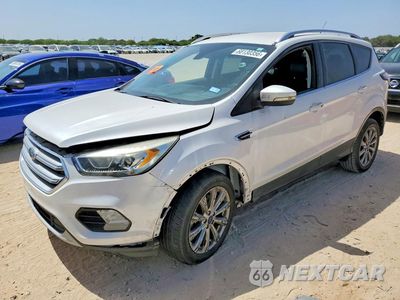 2017 FORD ESCAPE TITANIUM 1FMCU9JD0HUD84692 - główne zdjęcie licytacji z USA - miniatura