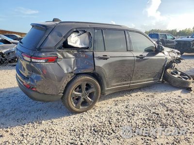Trzecie zdjęcie samochodu z tyłu: 2023 JEEP GRAND CHEROKEE LAREDO VIN:1C4RJHAG4PC669492 - miniatura