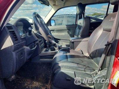 Zdjęcie 7 z 13 samochodu: 2012 JEEP LIBERTY JET VIN:1C4PJMFK0CW215262 - miniatura
