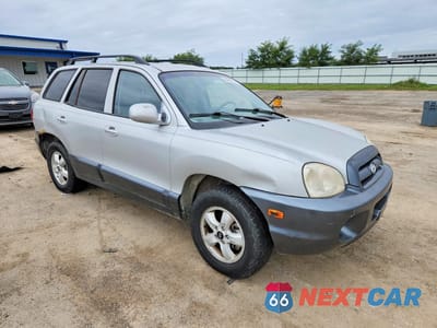 Czwarte zdjęcie samochodu z boku: 2005 HYUNDAI SANTA FE GLS VIN:KM8SC73DX5U003779 - miniatura