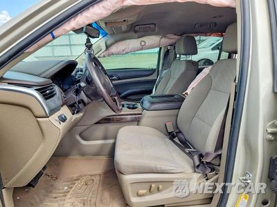 Zdjęcie 7 z 12 samochodu: 2017 CHEVROLET SUBURBAN C1500 LS VIN:1GNSCGKC8HR381451 - miniatura