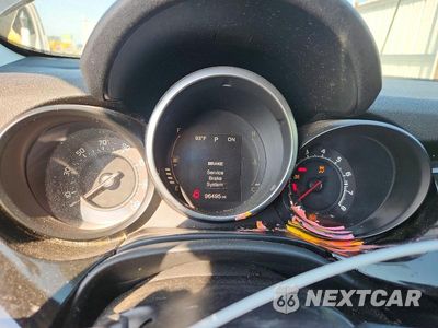 Zdjęcie 9 z 13 samochodu: 2016 FIAT 500X POP VIN:ZFBCFXAT7GP369987 - miniatura