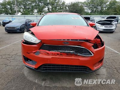 Piąte zdjęcie samochodu w środku: 2016 FORD FOCUS SE VIN:1FADP3F27GL336136 - miniatura