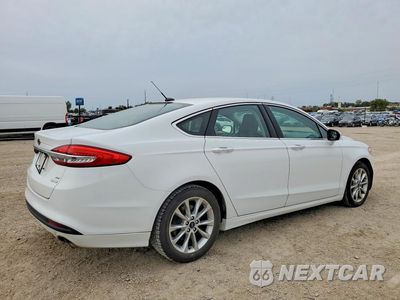 Trzecie zdjęcie samochodu z tyłu: 2017 FORD FUSION SE VIN:3FA6P0HDXHR113128 - miniatura