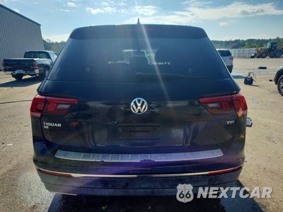 Zdjęcie 6 z 13 samochodu: 2018 VOLKSWAGEN TIGUAN SE VIN:3VV3B7AX0JM057231 - miniatura