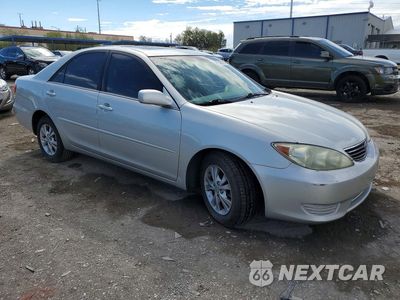 Czwarte zdjęcie samochodu z boku: 2006 TOYOTA CAMRY LE V6 VIN:4T1BF30KX6U629157 - miniatura