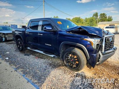 Czwarte zdjęcie samochodu z boku: 2023 TOYOTA TUNDRA LIMITED HV VIN:5TFJC5DB7PX031221 - miniatura