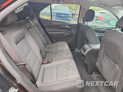 Zdjęcie 10 z 12 samochodu: 2021 CHEVROLET EQUINOX LT VIN:2GNAXUEV9M6108150 - miniatura