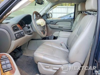 Zdjęcie 7 z 13 samochodu: 2007 GMC YUKON XL K1500 VIN:1GKFK16387J225125 - miniatura