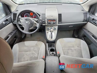 Zdjęcie 8 z 13 samochodu: 2010 NISSAN SENTRA 2.0 VIN:3N1AB6AP2AL701420 - miniatura