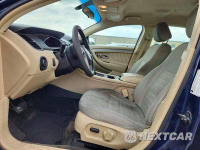 Zdjęcie 7 z 12 samochodu: 2016 FORD TAURUS SE VIN:1FAHP2D89GG104990 - miniatura