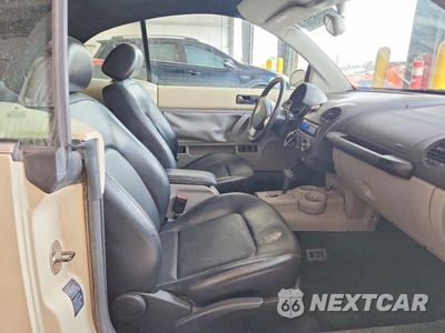 Zdjęcie 10 z 13 samochodu: 2003 VOLKSWAGEN NEW BEETLE GLS VIN:3VWCD21Y23M333428 - miniatura