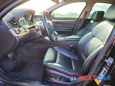 Zdjęcie 7 z 12 samochodu: 2011 BMW 550 I VIN:WBAFR9C51BDE81755 - miniatura