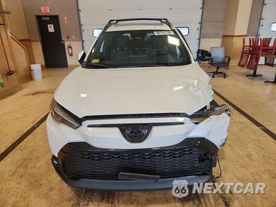 Piąte zdjęcie samochodu w środku: 2023 TOYOTA COROLLA CROSS HYBRID XSE VIN:7MUFBABG3PV004366 - miniatura