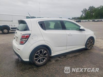 Trzecie zdjęcie samochodu z tyłu: 2019 CHEVROLET SONIC LT VIN:1G1JD6SB9K4138425 - miniatura