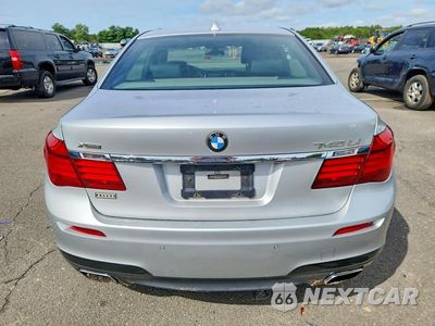 Zdjęcie 6 z 12 samochodu: 2013 BMW 740 LXI VIN:WBAYF4C50DD127746 - miniatura