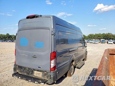 Trzecie zdjęcie samochodu z tyłu: 2020 FORD TRANSIT T-250 VIN:1FTBR3X88LKA87148 - miniatura