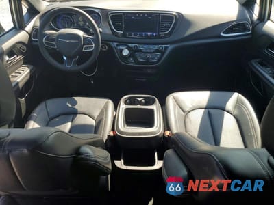 Zdjęcie 8 z 13 samochodu: 2026 CHRYSLER PACIFICA SELECT VIN:2C4RC1BG6TR162899 - miniatura