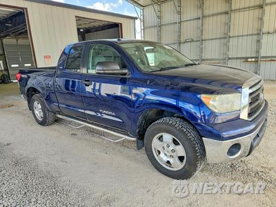 Czwarte zdjęcie samochodu z boku: 2013 TOYOTA TUNDRA VIN:5TFUW5F12DX286878 - miniatura