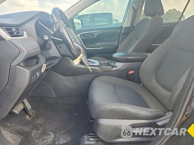 Zdjęcie 7 z 13 samochodu: 2021 TOYOTA RAV4 LE VIN:2T3K1RFVXMW165536 - miniatura