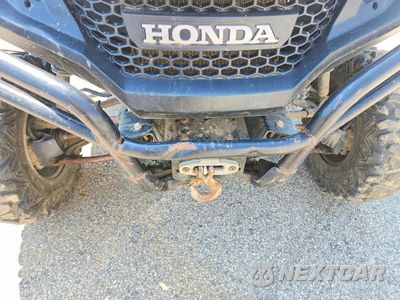 Zdjęcie 9 z 10 samochodu: 2016 HONDA SXS700 M2 VIN:1HFVE0221G4205289 - miniatura