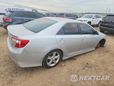 Trzecie zdjęcie samochodu z tyłu: 2013 TOYOTA CAMRY SE VIN:4T1BF1FK0DU660474 - miniatura