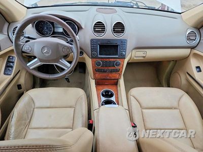 Zdjęcie 8 z 12 samochodu: 2009 MERCEDES-BENZ ML 350 VIN:4JGBB86E89A526979 - miniatura
