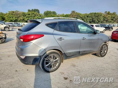 Trzecie zdjęcie samochodu z tyłu: 2015 HYUNDAI TUCSON SE VIN:KM8JU3AG6FU062456 - miniatura