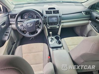 Zdjęcie 8 z 12 samochodu: 2013 TOYOTA CAMRY LE VIN:4T4BF1FK0DR322353 - miniatura