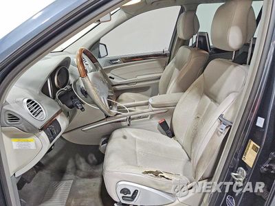 Zdjęcie 7 z 13 samochodu: 2011 MERCEDES-BENZ GL 550 4MATIC VIN:4JGBF8GE8BA728083 - miniatura