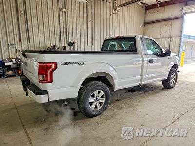 Trzecie zdjęcie samochodu z tyłu: 2017 FORD F150 VIN:1FTMF1EP5HKE03242 - miniatura