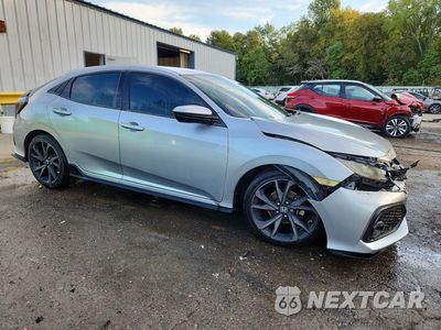Czwarte zdjęcie samochodu z boku: 2017 HONDA CIVIC SPORT VIN:SHHFK7H47HU234622 - miniatura