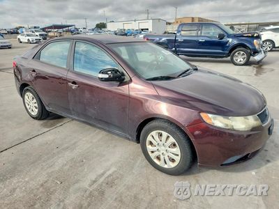 Czwarte zdjęcie samochodu z boku: 2010 KIA FORTE EX VIN:KNAFU4A2XA5849169 - miniatura