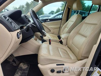 Zdjęcie 7 z 13 samochodu: 2013 VOLKSWAGEN TIGUAN S VIN:WVGBV7AXXDW535379 - miniatura